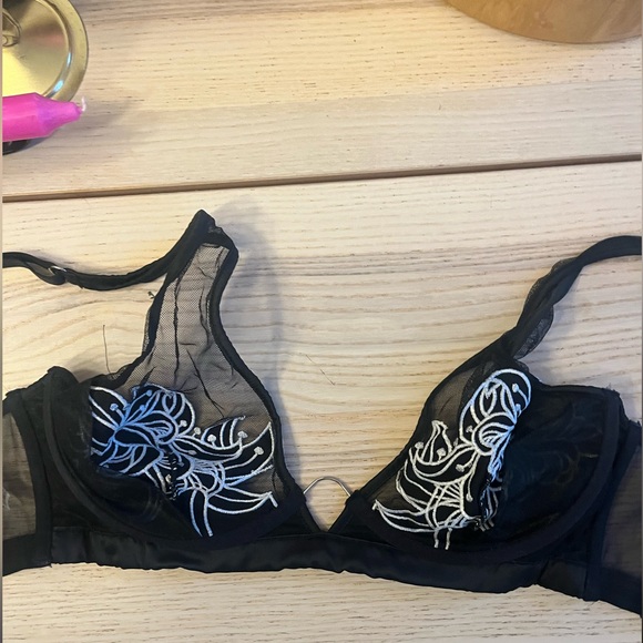 Never worn Thistle & Spire Eldridge Bra Platinum Size 34D - Picture 5 of 5